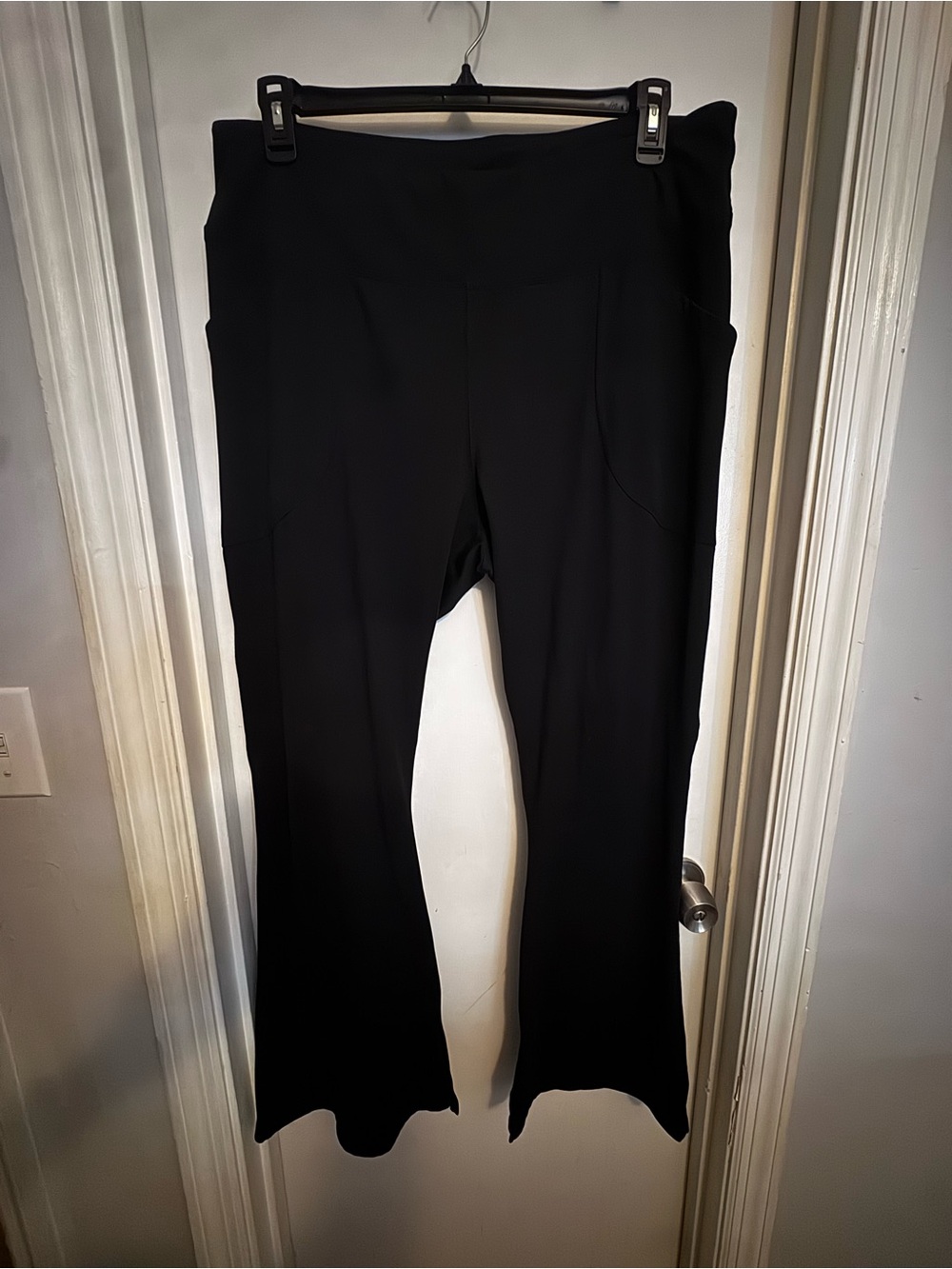 Black Wonderwink Women's Flare knit yoga Scrub Pants